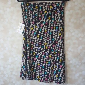 Lularoe Azure mid-length flowy skirt black Print